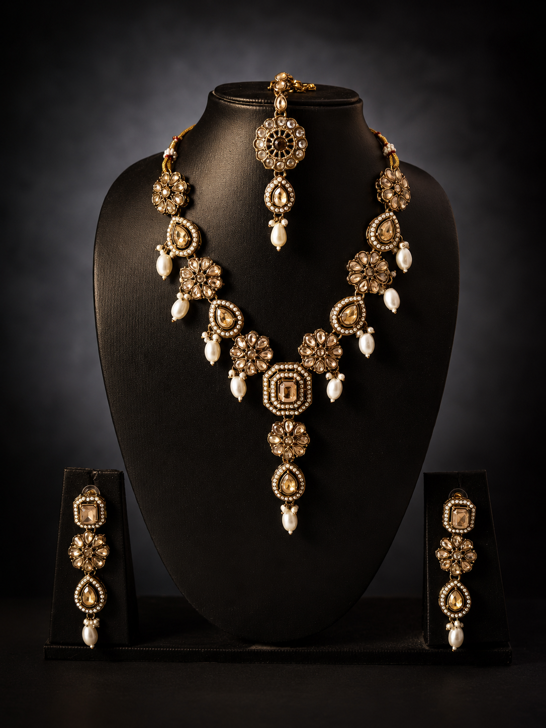 Pearl Kundan Set