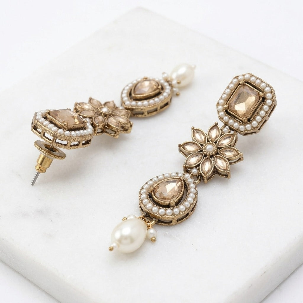 Gulnaar Kundan Set