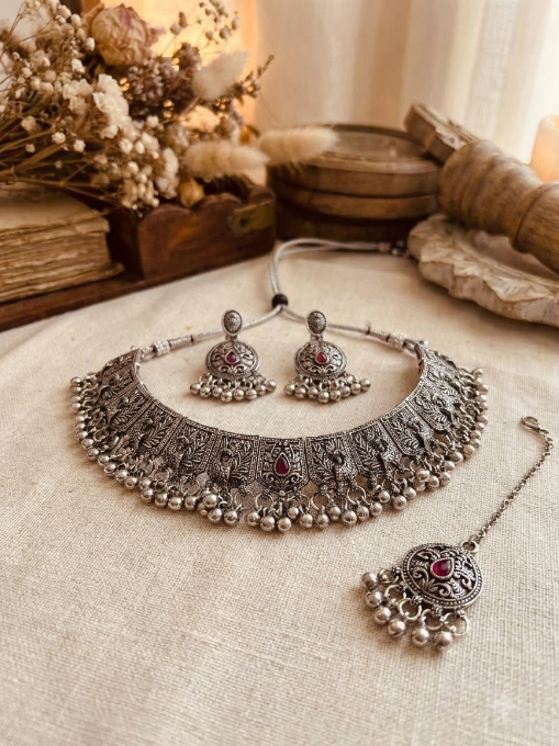 Kavishae Dhwani Oxidised Choker Set
